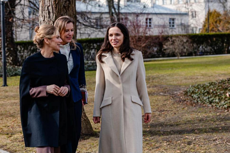 Mirabela Grădinaru, alături de prima doamnă a Poloniei la Varșovia. Cum a arătat întâlnirea de la Palatul Prezidențial 1051184