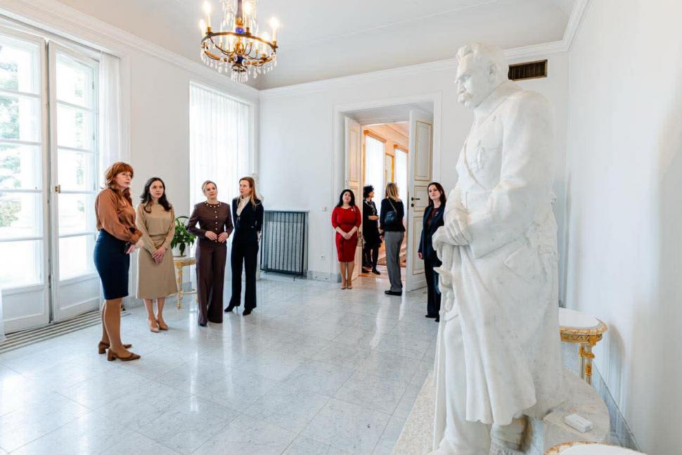 Mirabela Grădinaru, alături de prima doamnă a Poloniei la Varșovia. Cum a arătat întâlnirea de la Palatul Prezidențial 1051193