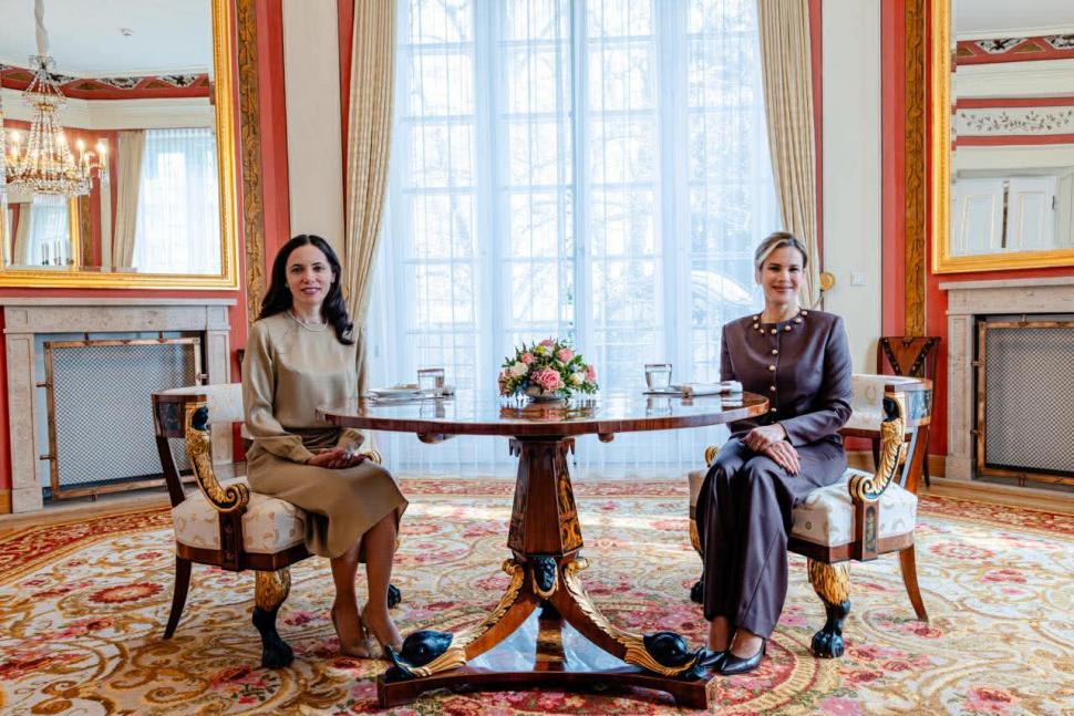 Mirabela Grădinaru, alături de prima doamnă a Poloniei la Varșovia. Cum a arătat întâlnirea de la Palatul Prezidențial 1051195