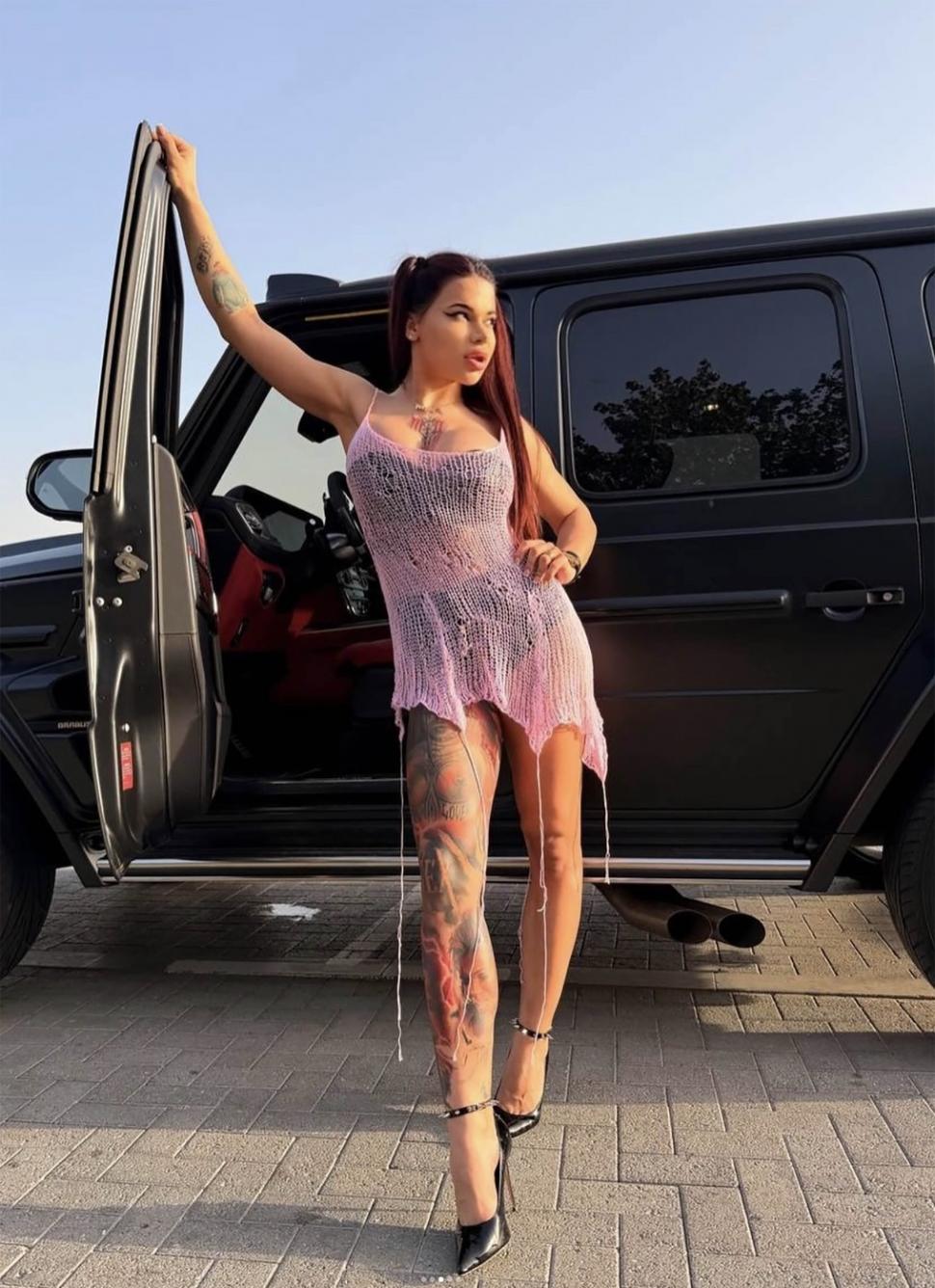 O fostă prezentatoare TV din Rusia devenită escortă în Dubai se laudă că „afacerile” îi merg excelent de când a început războiul 1051232