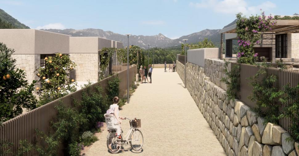 Un român și soția lui influencer au cumpărat un proiect imobiliar eșuat din Spania și construiesc „primul sat eco modern din lume” 1051203