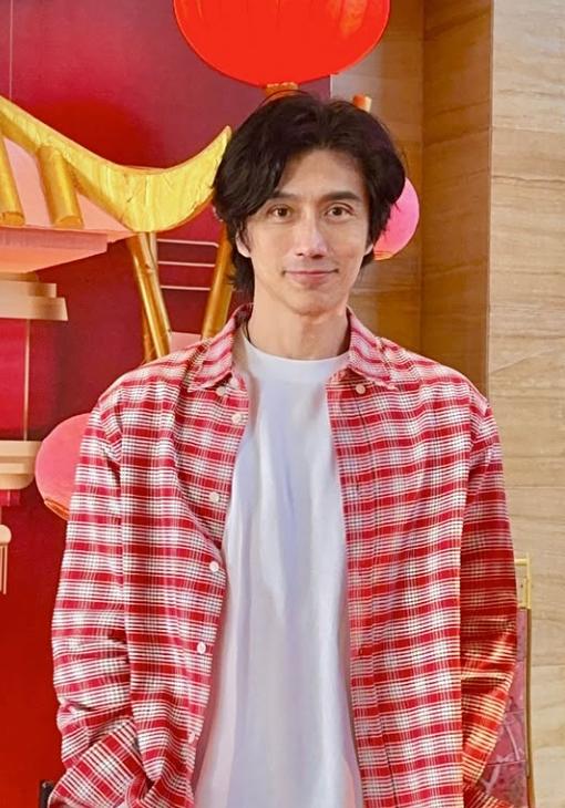 Un bărbat din Singapore a provocat o undă de șoc când a anunțat pe Instagram că tocmai a împlint 60 de ani 1052007