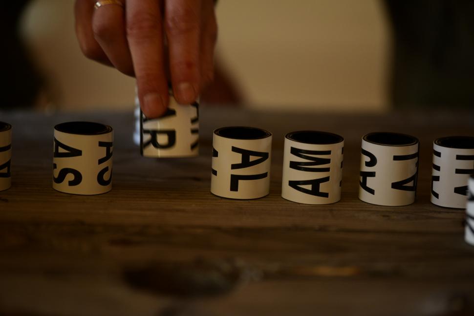 Vulturii suri revin în România după 70 de ani. Imagini cu primele 25 de păsări care au ajuns în Masivul Făgăraș 1052049