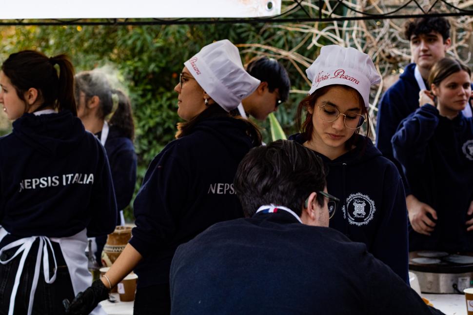 Eveniment caritabil la Roma pentru sprijinul mamelor şi copiilor români care se tratează în spitalele din Italia 1052299