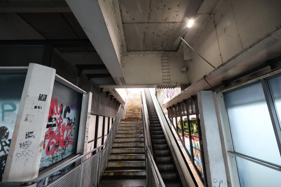 Pasajul Basarab va fi reparat, deși nu are recepția făcută de 15 ani. Ciucu: „Suma se ridică undeva spre 80 de milioane” 1052399