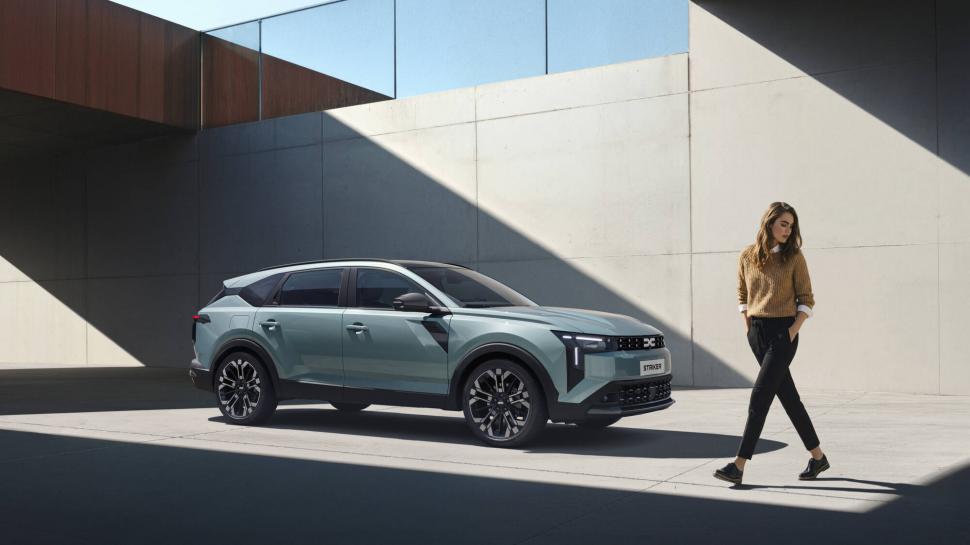 Renault lansează, marţi, noul crossover Dacia Striker. Cum arată maşina, ce planuri au francezii şi care sunt competitorii 1052195