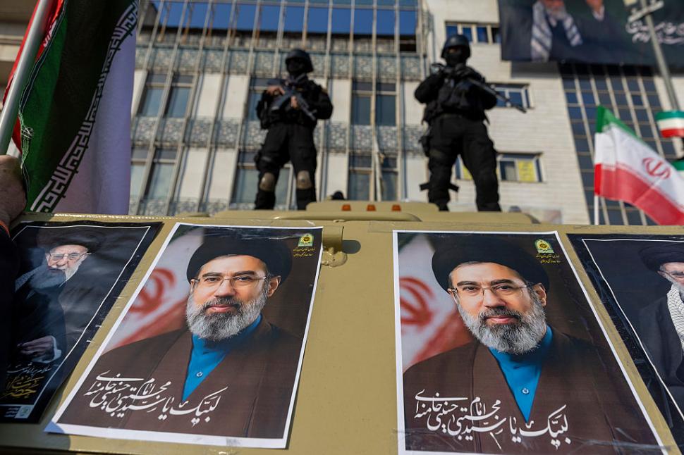 Unde e Mojtaba Khamenei? Propaganda iraniană l-a generat cu AI pe noul ayatollah 1052474