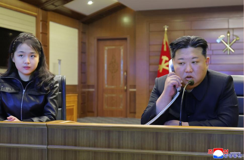 Kim Jong Un și-a luat fiica minoră și la teste cu rachete, după ce a dus-o la trageri cu pușca cu lunetă 1052597