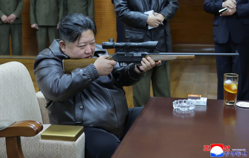 Fata lui Kim Jong Un s-a dus și la trageri cu pistolul. Imagini care dezvăluie o dată în plus planurile pentru Coreea de Nord 1052992