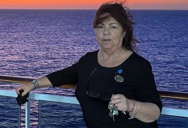 O femeie care și-a vândut casa ca să trăiască pe vase de croazieră spune că, de fapt, lucrurile nu sunt așa de roz precum par 1053081