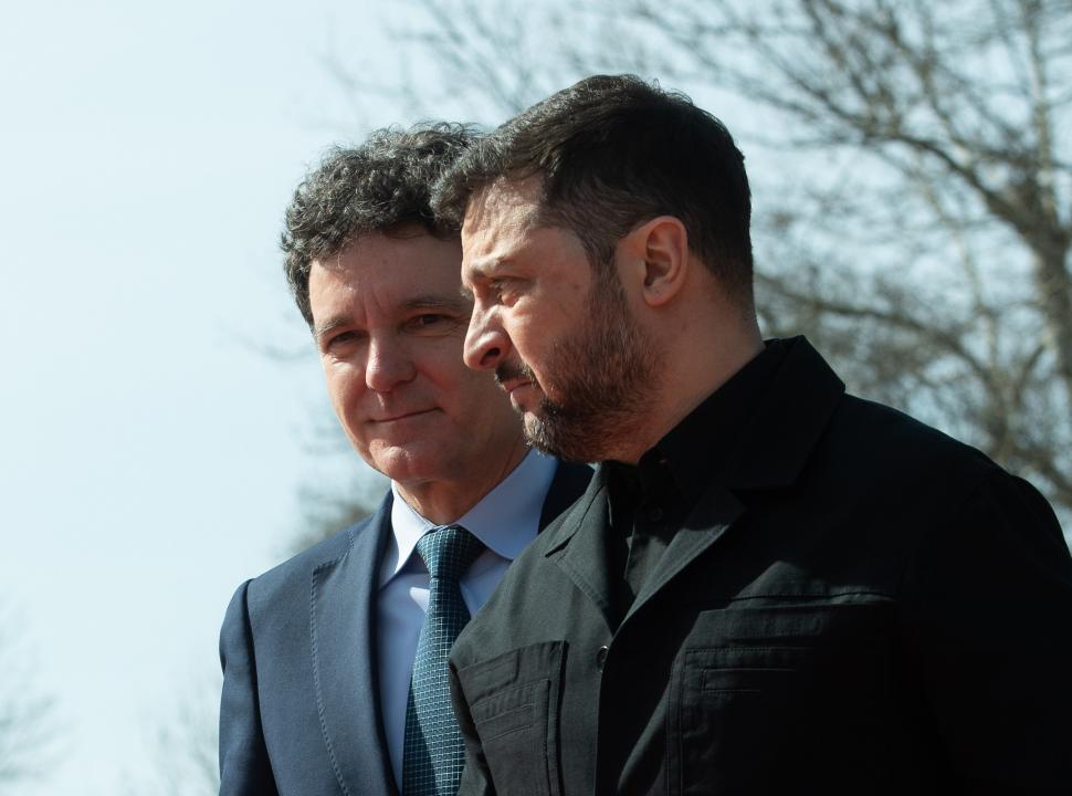 Vizita lui Zelenski la București, surprinsă în imagini. Cum a fost primit de Nicușor Dan la Cotroceni  1053044