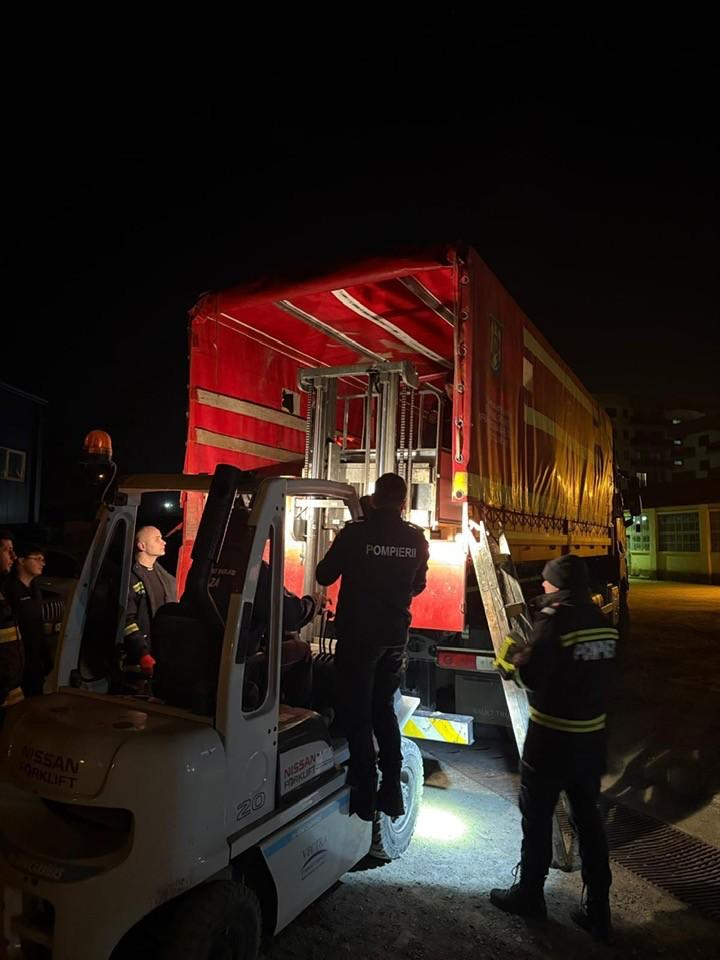 România trimite ajutor în Republica Moldova, pentru poluarea de pe Nistru. DSU: S-a construit o echipă specializată de intervenţie 1053418