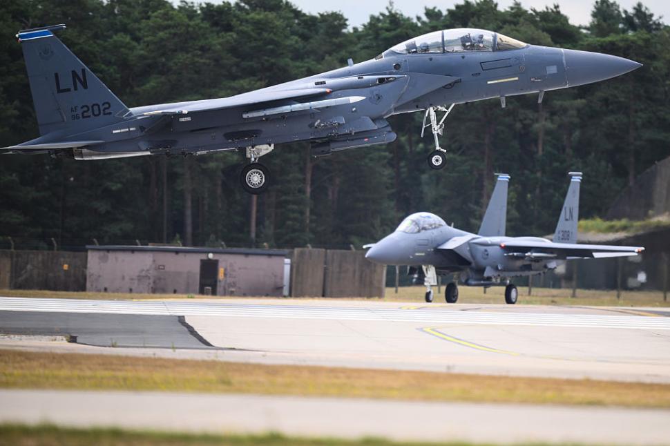 Avioanele F-15E Strike Eagle, folosite în cadrul Operațiunii Epic Fury, pot zbura cu viteze de 2,5 ori mai mari decât cea a sunetului 1054004