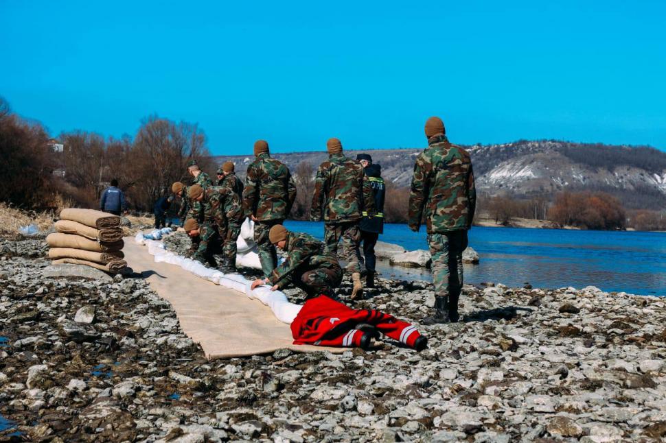 Poluarea de pe râul Nistru. Ambasadorul Rusiei la Chişinău a fost convocat la MAE al Republicii Moldova 1054074