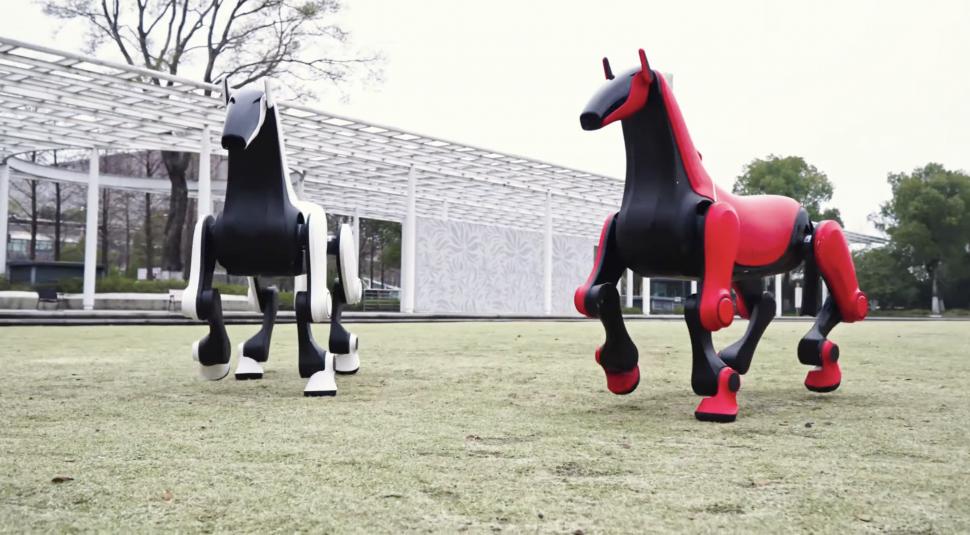 Chinezii lansează ponei roboți în ediție limitată pentru a marca Anul Calului de Foc: Cum arată, cât costă și ce viteză pot atinge 1054118
