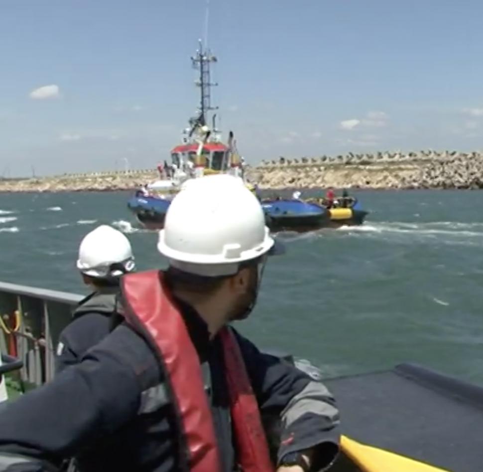 Imagini de arhivă cu remorcherul Astana, scufundat în Portul Midia: Nava aflată sub pavilion românesc a fost construită în anul 2006 1054338