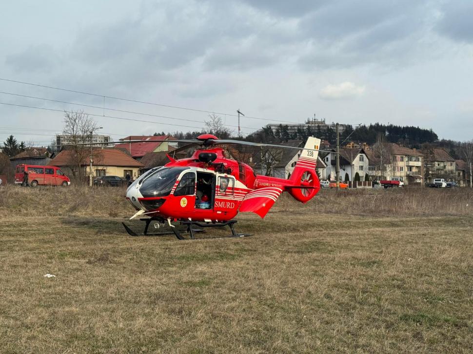 Căruţă lovită de tren în Miercurea Ciuc. O femeie a murit, un bărbat și trei copii sunt răniţi, printre care un bebeluş 1055233