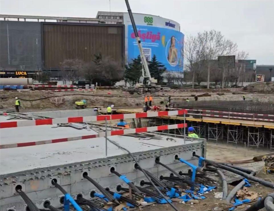 Daniel Băluţă: Lucrările la Planşeul Unirii sunt realizate în proporţie de 50% şi se vor finaliza în primăvara anului viitor 1055459