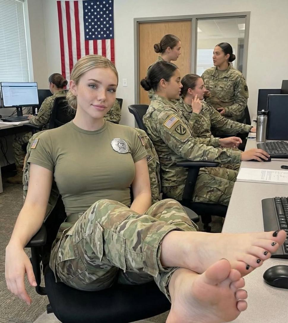 Modelul AI viral de pe OnlyFans care păcălește fanii MAGA. Cine este, de fapt, Jessica Foster 1055314