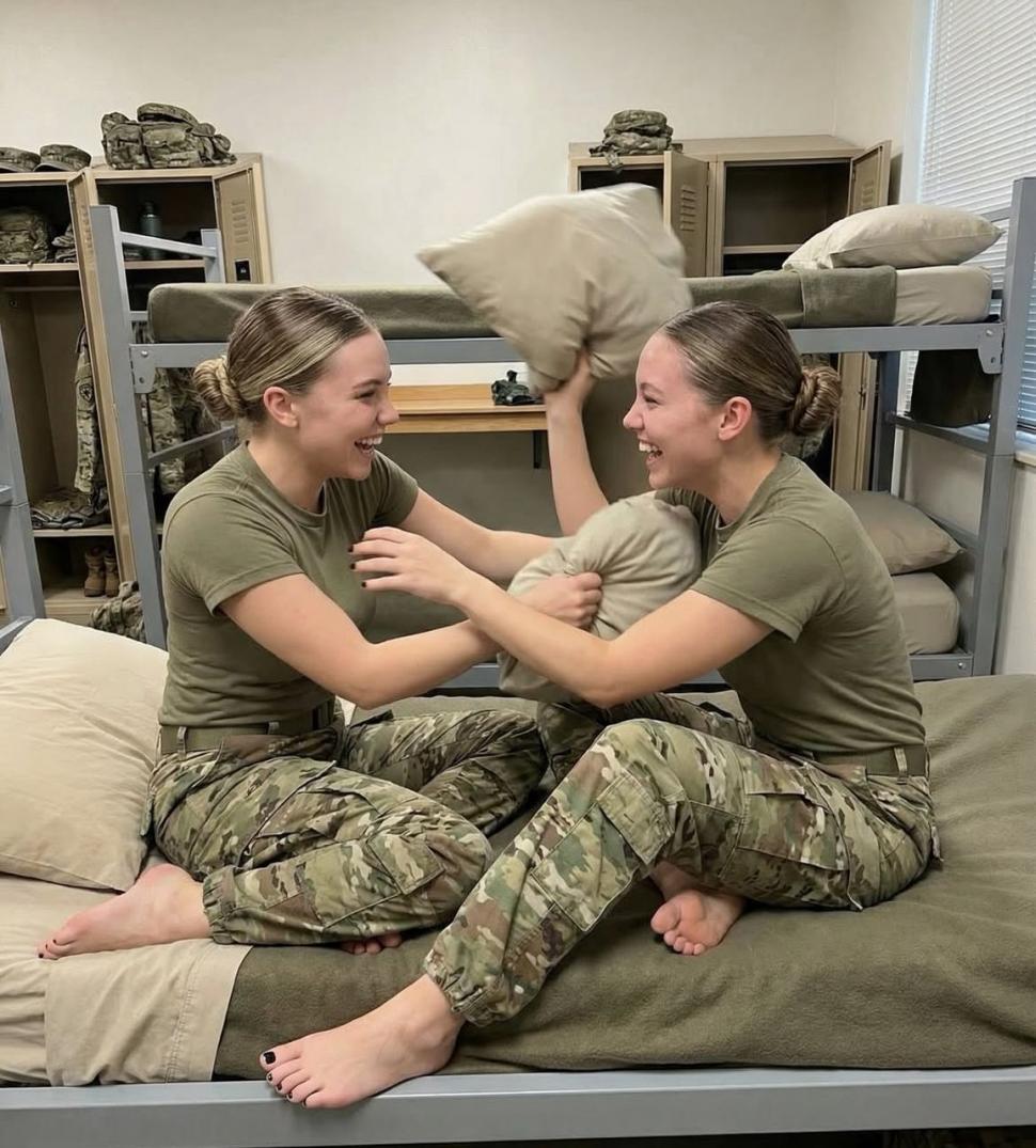 Modelul AI viral de pe OnlyFans care păcălește fanii MAGA. Cine este, de fapt, Jessica Foster 1055317