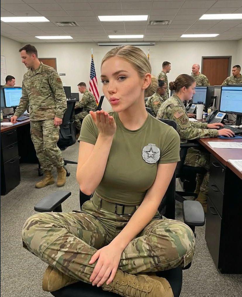 Modelul AI viral de pe OnlyFans care păcălește fanii MAGA. Cine este, de fapt, Jessica Foster 1055322