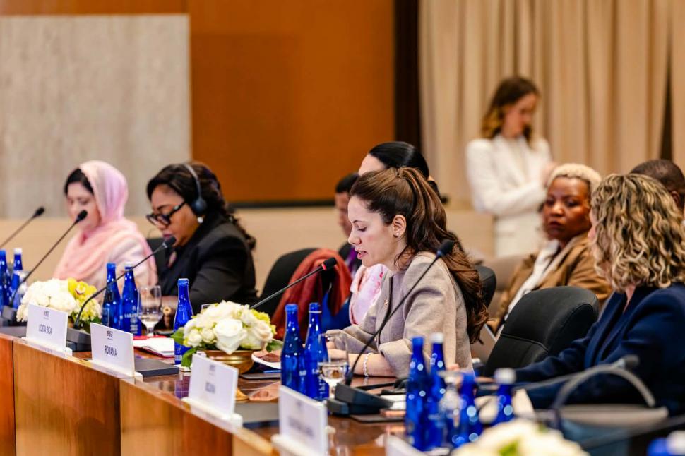 Imagini în premieră cu Mirabela Grădinaru la Washington, la summit-ul Melaniei Trump 1055757