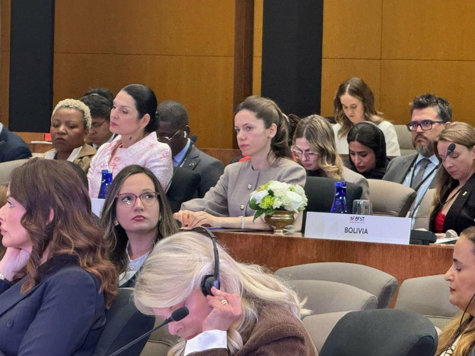 Mirabela Grădinaru, laude pentru Melania Trump la Washington: “Aștept cu nerăbdare să colaborăm” 1055734