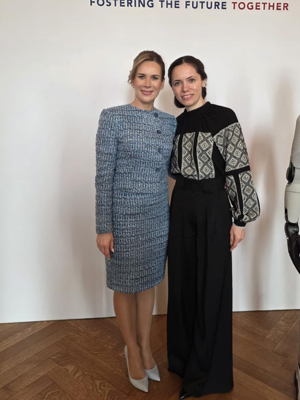 Cine este creatoarea de modă care a îmbrăcat-o pe Mirabela Grădinaru la summitul Melaniei Trump 1056220