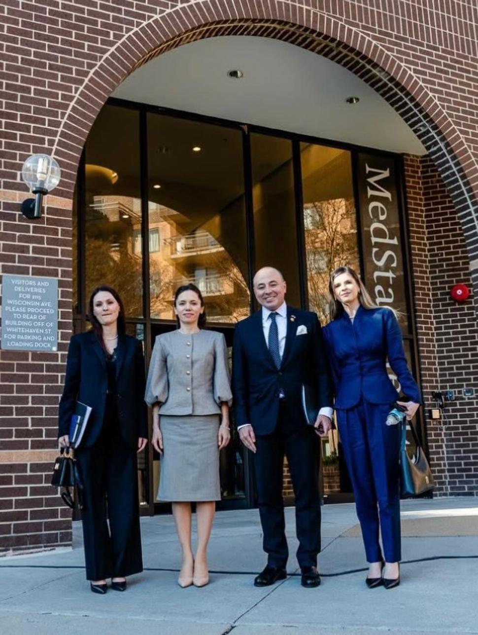 Cine este creatoarea de modă care a îmbrăcat-o pe Mirabela Grădinaru la summitul Melaniei Trump 1056221