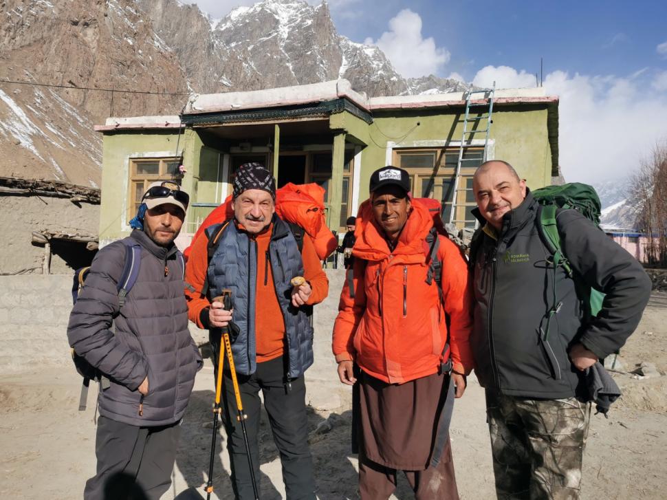 Cum au găsit niște români din Cluj ”sfantul Graal” din munții Pakistanului: S-a aprins ceva, o lampă. Și am știut că trebuie să-i caut 1054824