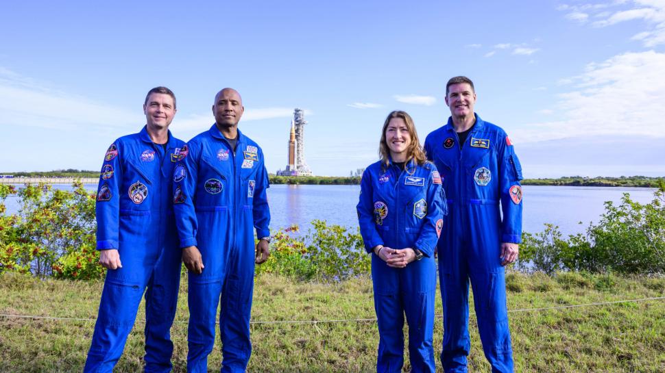 Obiectele personale pe care echipajul Artemis II le va duce până la Lună. Comandantul și-a făcut testamentul și l-a dat copiilor săi 1057426