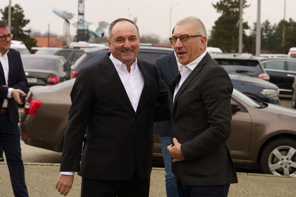 PSD Neamț vrea ca partidul să rămână la guvernare, dar fără Ilie Bolojan, în funcţia de premier al României 1057218