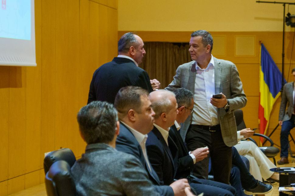 PSD Neamț vrea ca partidul să rămână la guvernare, dar fără Ilie Bolojan, în funcţia de premier al României 1057224