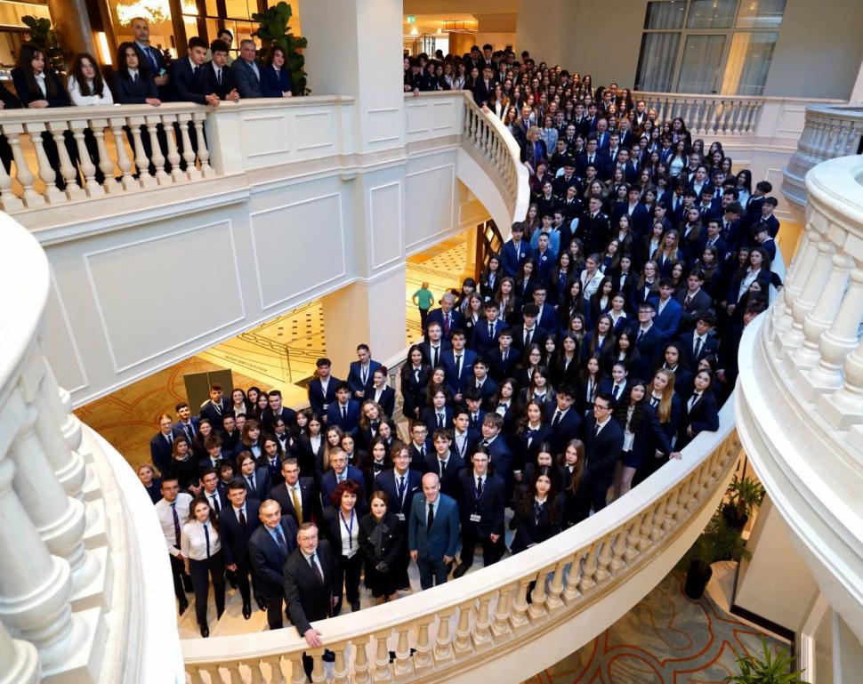 2DAY AMBASSADOR 2026 – Diplomația viitorului: tehnologie, inteligență artificială și leadership global 1057744