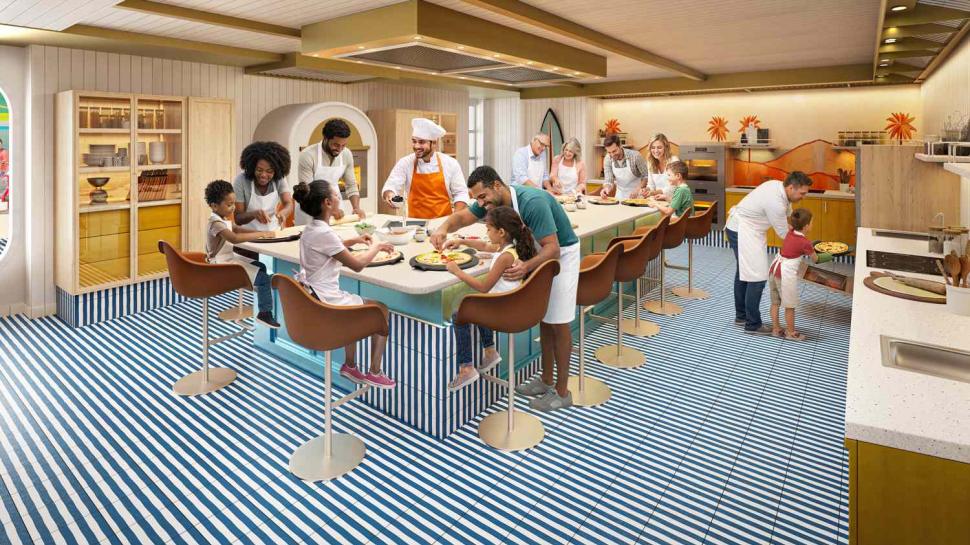 Un vas de croazieră de 2 miliarde de dolari stabilește mai multe recorduri mondiale: Cum arată „Eroul Mărilor” cu nouă piscine 1057723