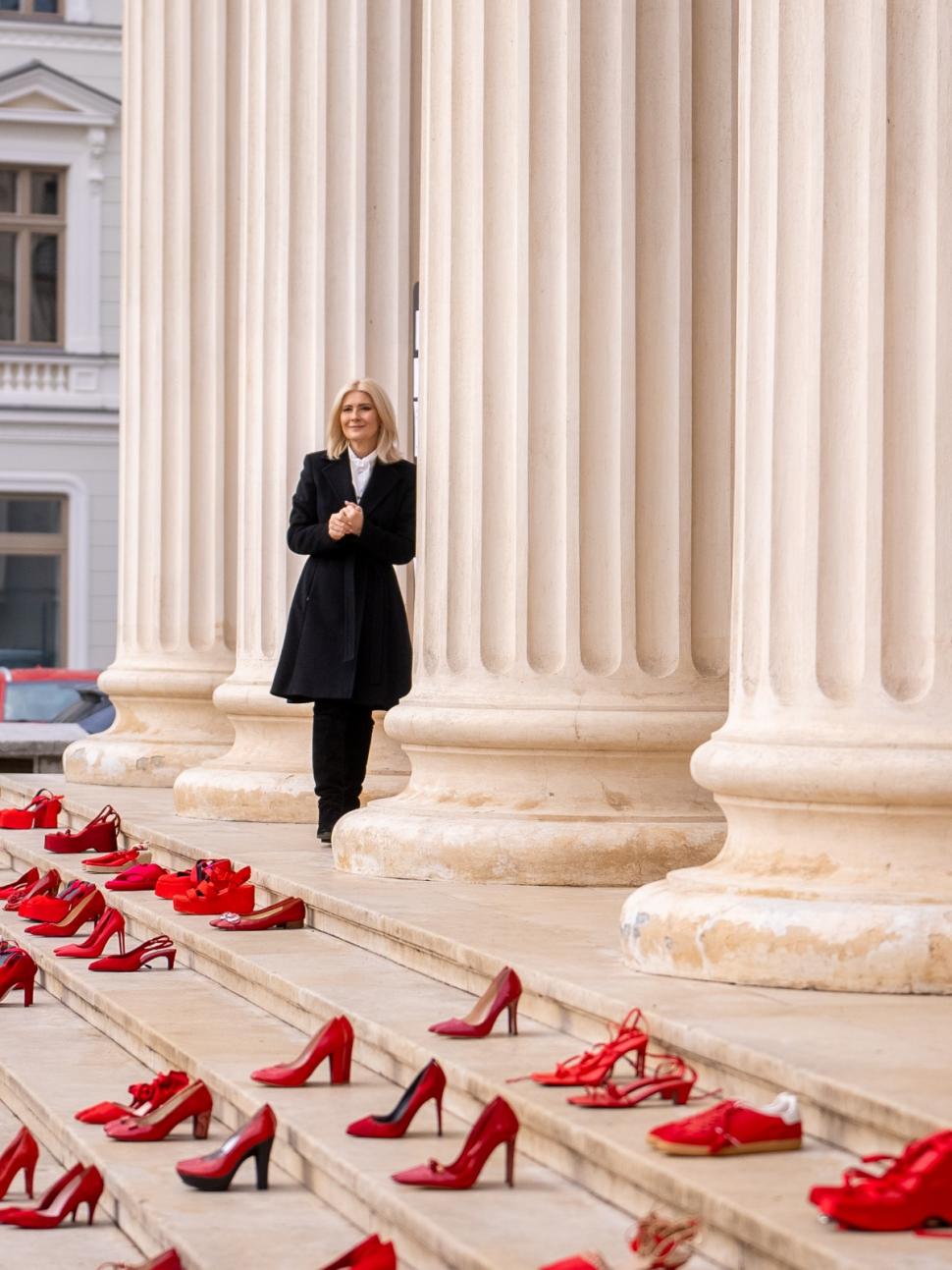 Dragostea poartă pantofi roșii. Primul Shero Talk la Ateneul Român 1058017