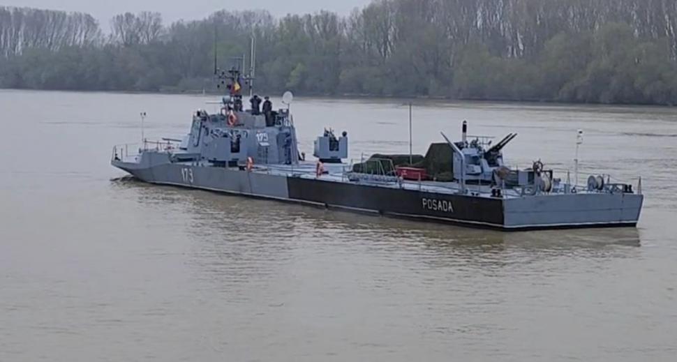 Sea Shield 2026: Militarii români repetă scenariul invaziei ruse la gurile Dunării. Imagini cu vedeta blindată Posada în timp ce trage 1057948