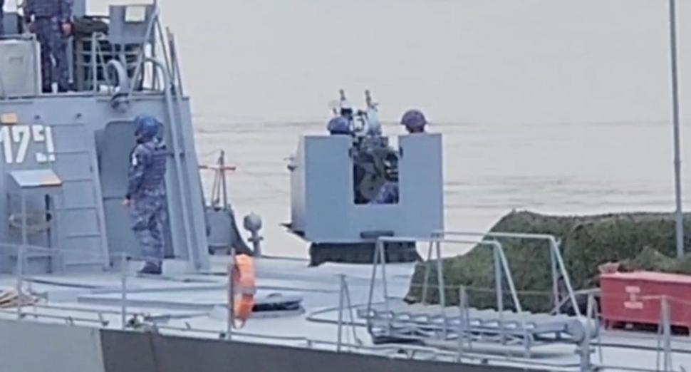 Sea Shield 2026: Militarii români repetă scenariul invaziei ruse la gurile Dunării. Imagini cu vedeta blindată Posada în timp ce trage 1057949