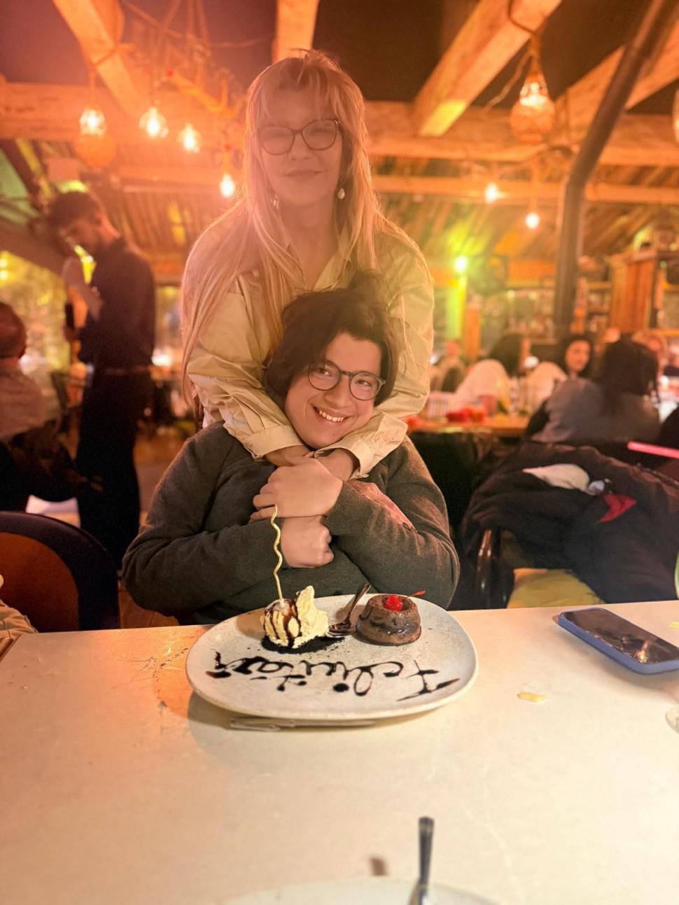 A cucerit elita Franței, dar România îl umilește cu „dosarul cu șină”. Povestea geniului în scaun cu rotile care vrea să fie român 1058287