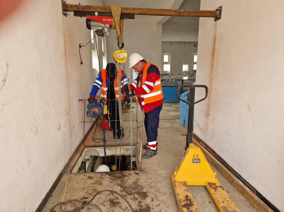 Criza apei din Curtea de Argeș: Noi etape în reabilitarea stației de tratare, după contaminarea cu Clostridium perfringens 1058765