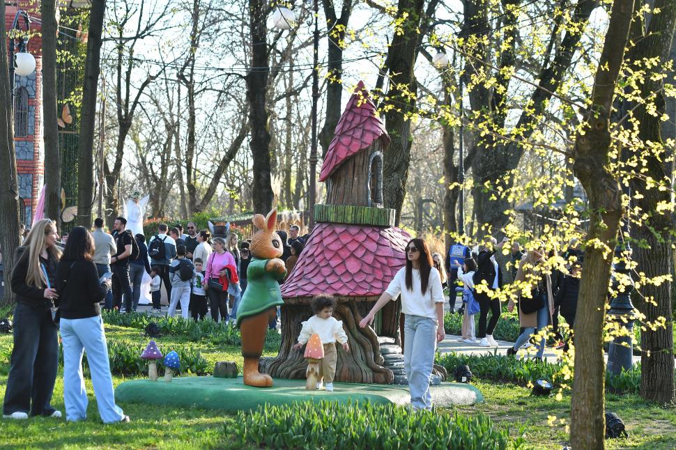 Imagini de poveste de la Târgul de Paște din Craiova. „Este mai spectaculos decât cel de anul trecut” 1058576