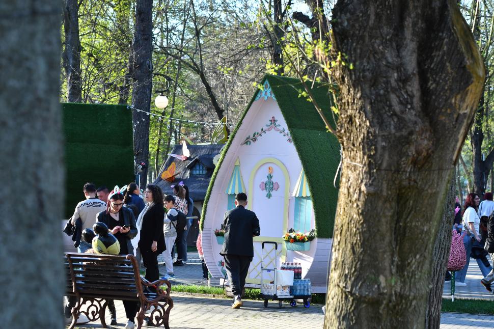 Imagini de poveste de la Târgul de Paște din Craiova. „Este mai spectaculos decât cel de anul trecut” 1058580