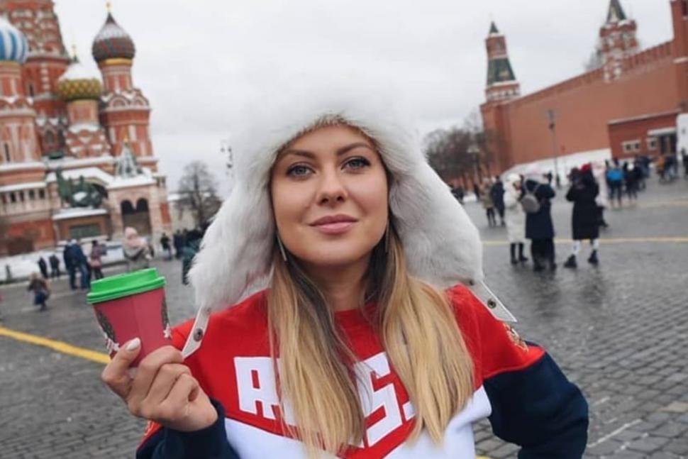 Spioana trimisă de ruși la New York s-a îndrăgostit de o americancă ce s-a dovedit a fi o agentă de contrainformații ucraineană 1058708