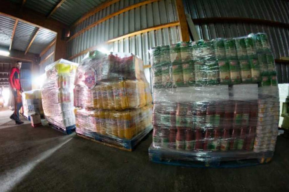 Un bătrân locuiește singur într-un sat din Munții Buzăului și merge 12 km până la magazin. Acum a primit un ajutor nesperat  1059058