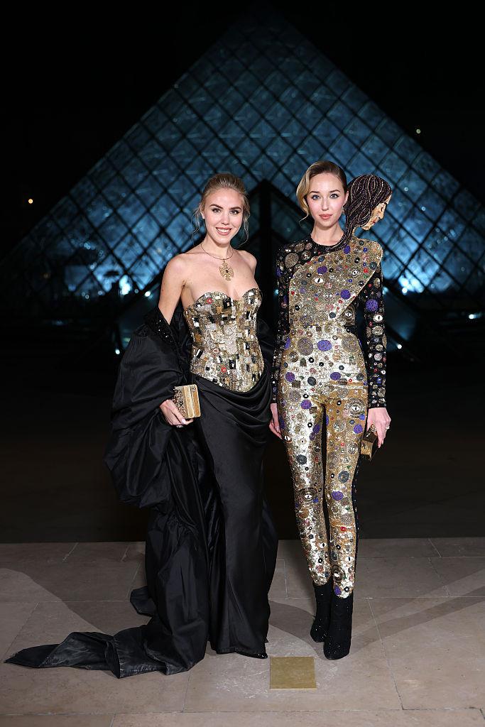 Jordan Bardella şi o ducesă italiană, fotografiaţi ţinându-se de mână în Corsica. "Povestea de dragoste la care nimeni nu se aştepta" 1059815