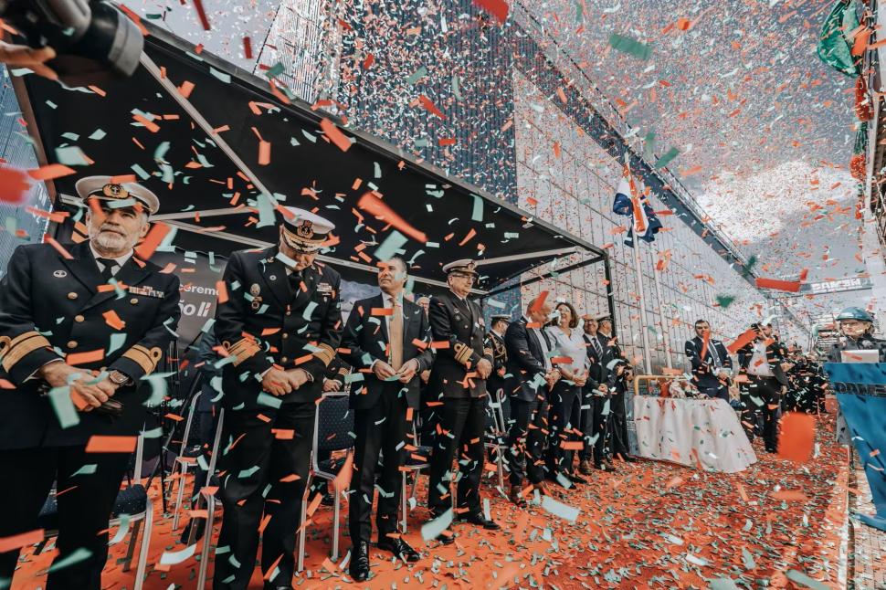 Prima navă-portavion pentru drone din Europa a fost lansată la apă în România 1059970