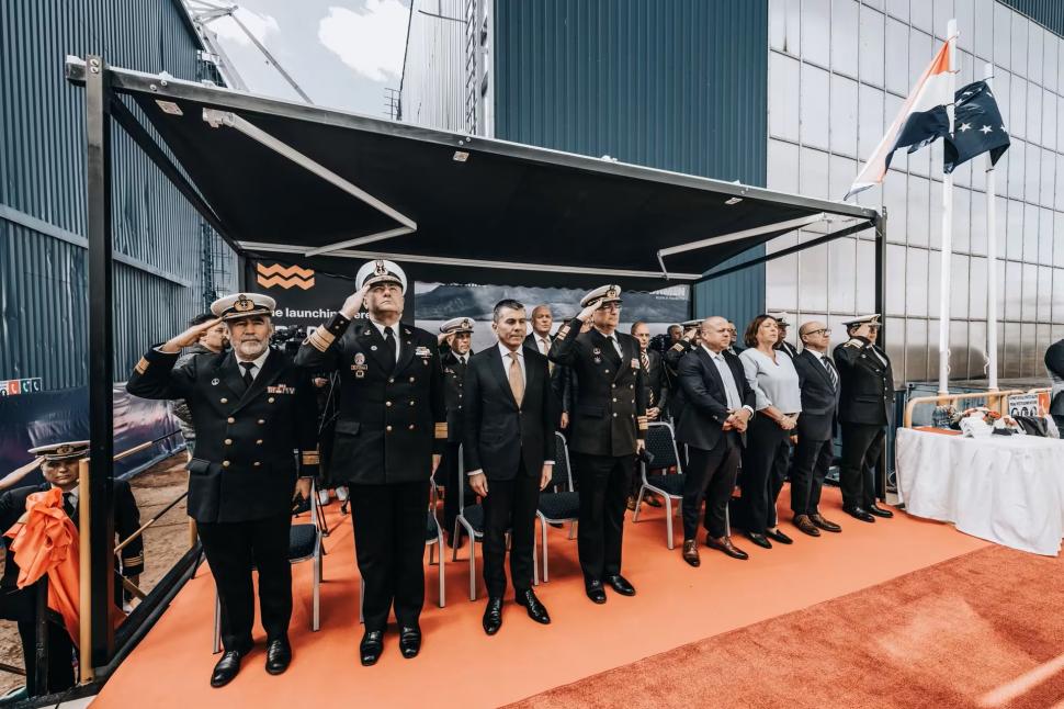 Prima navă-portavion pentru drone din Europa a fost lansată la apă în România 1059971