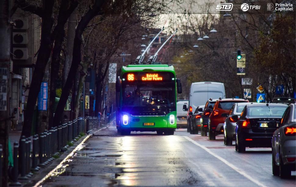 Noile troleibuze din București sunt dotate cu alcooltest. STB: Nu pornesc dacă şoferul a băut 1060196