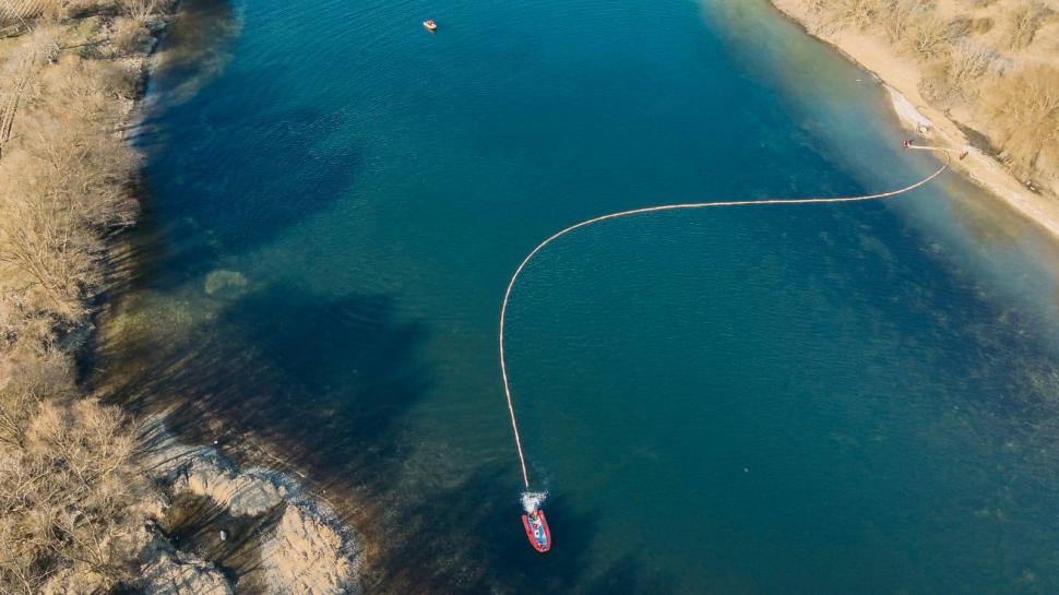 Cum un bombardament rusesc în Ucraina a contaminat apa potabilă a Moldovei. Cea mai gravă criză a țării de la Cernobîl încoace 1060325