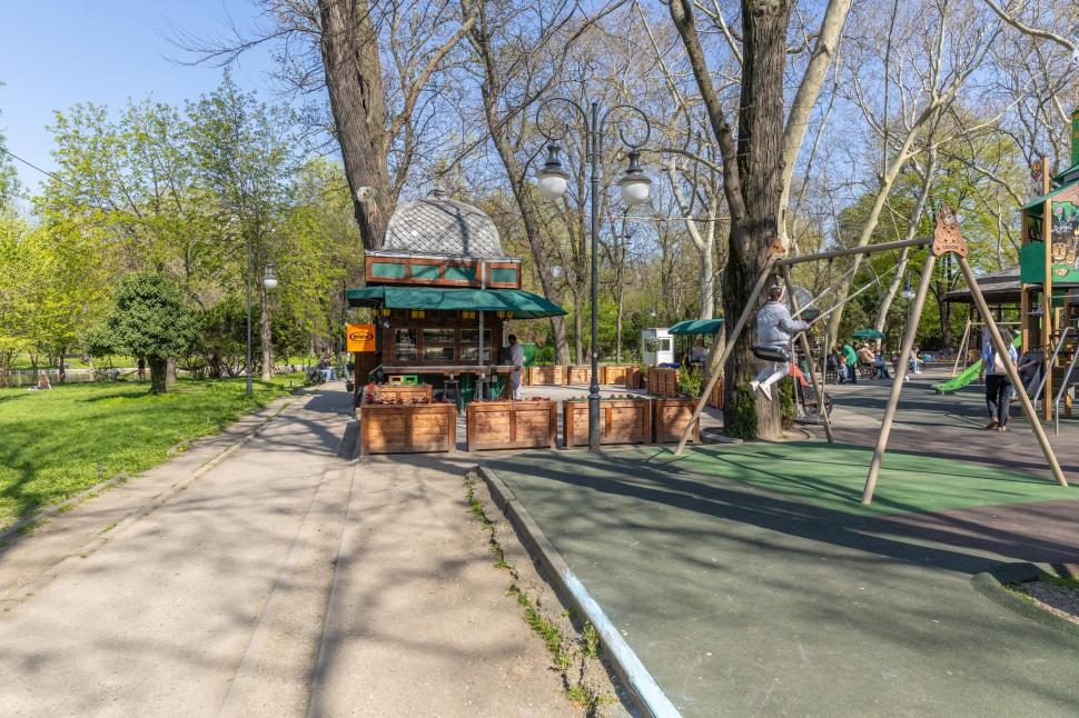 După demolările din Cișmigiu, Ciucu ia la țintă terasele „cu cântec” din Herăstrău. „Înțeleg că ar trebui să am emoții” 1061812